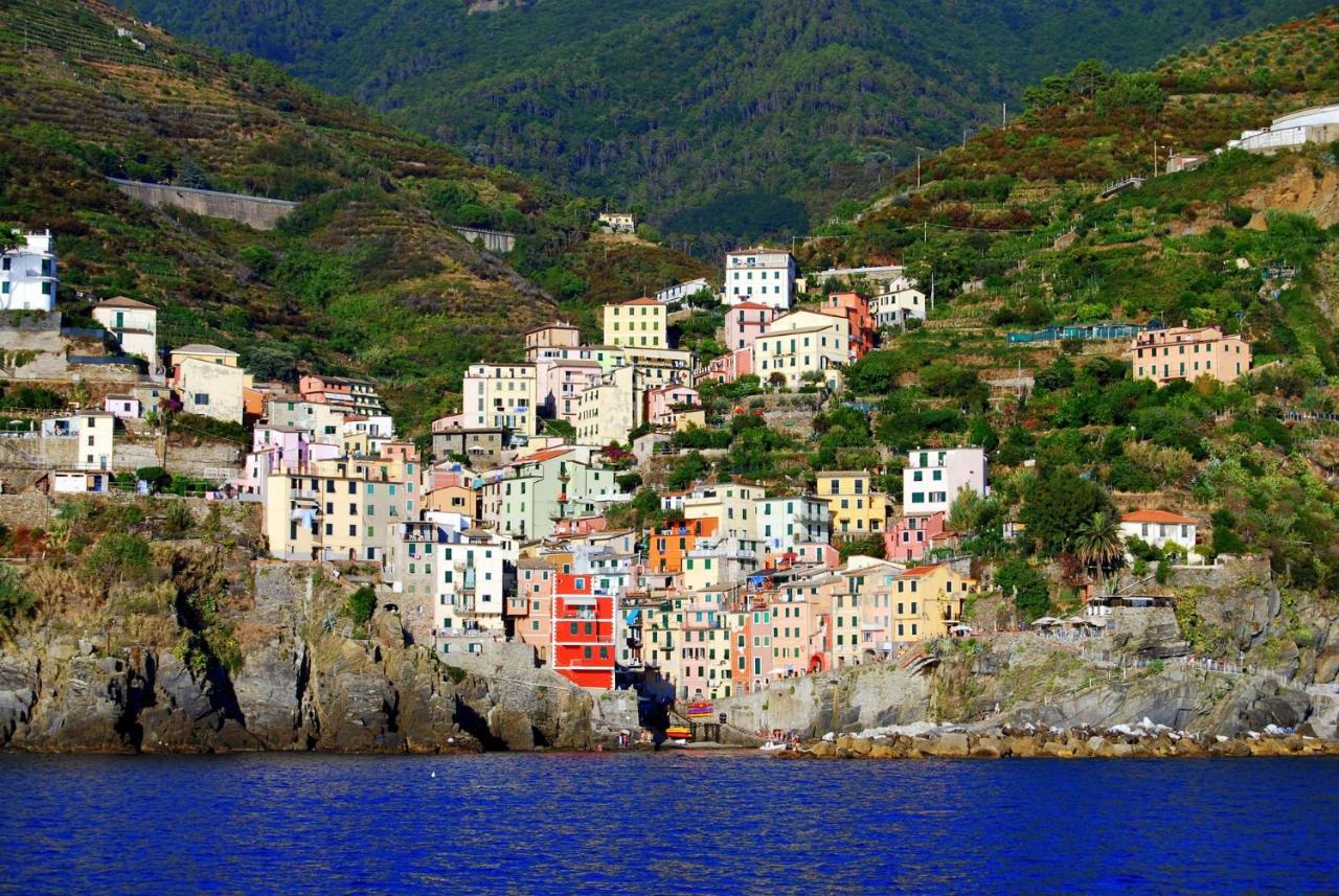 Carruggio Apartment Riomaggiore Exterior photo